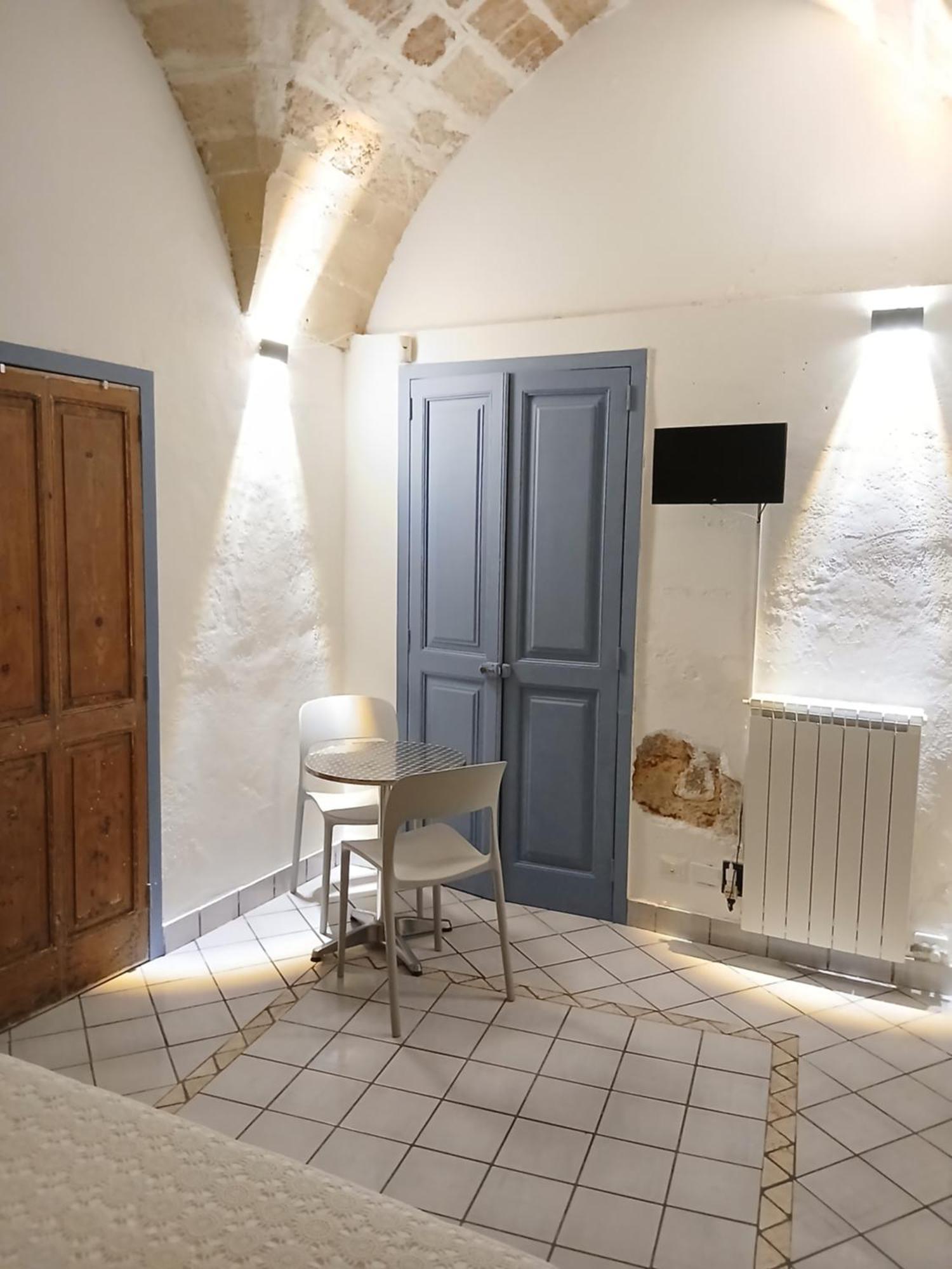 Vico Del Sole B&B Lecce Exterior foto